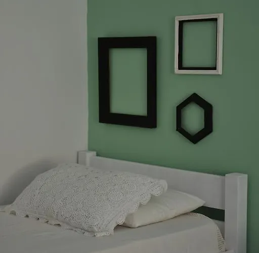 Gasthuis Studio Kostas Asprogerakata