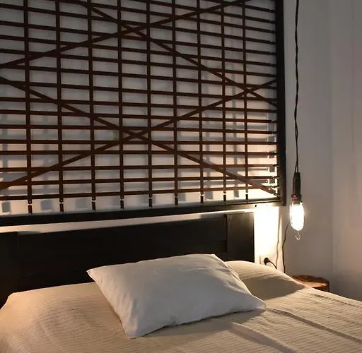 Gasthuis Studio Kostas Asprogerakata